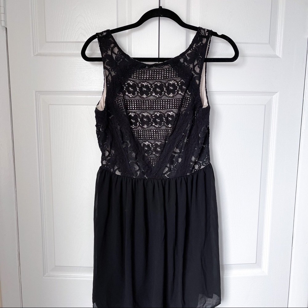 Rewind Dress - Picture 5 of 8